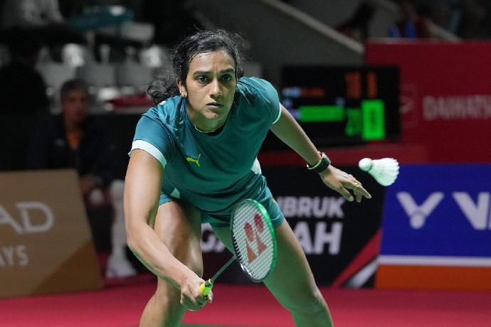 其教练离爆炸点仅100米,羽毛球名将辛杜宣布退出全英公开赛