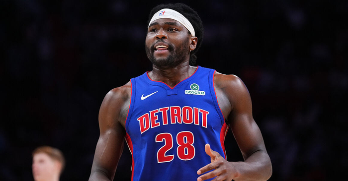 55体育-斯图尔特:我将球场看作是战场 绝不会轻易认输让对手轻松取胜|以赛亚-斯图尔特|以赛亚·斯图尔特|以赛亚-利弗斯|底特律活塞队|nba_新浪体育_新浪新闻